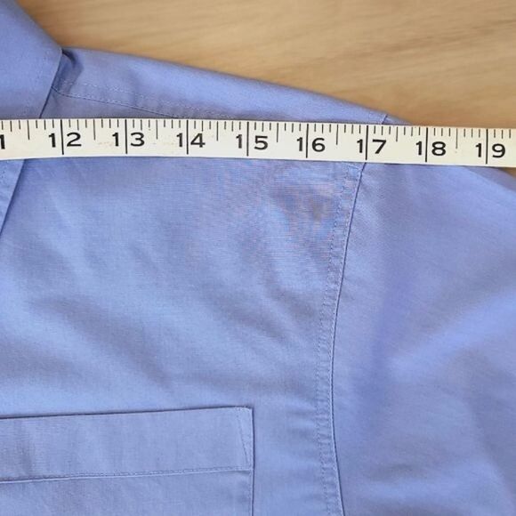 Light blue Aussie boys secondary school uniform short sleeve button-down - Picture 4 of 8